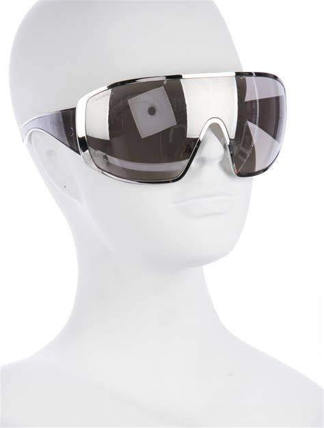 chanel shield runway sunglasses